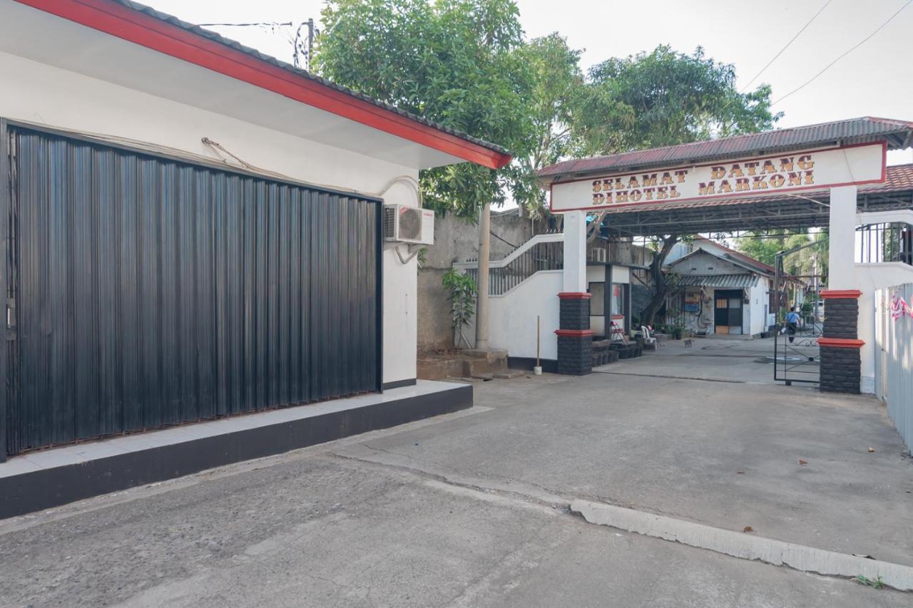 Hotel Markoni Pamanukan Mitra Reddoorz Pamanukan Hilir Exterior foto